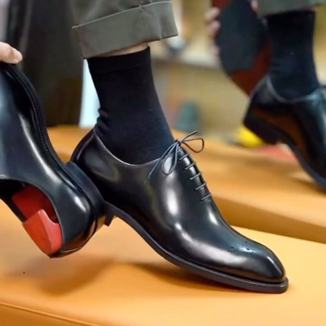 Classic Black Men's Derby Shoes