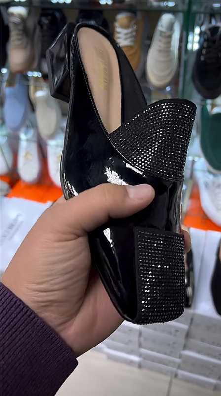 Stylish Patent Leather Comfort Slippers