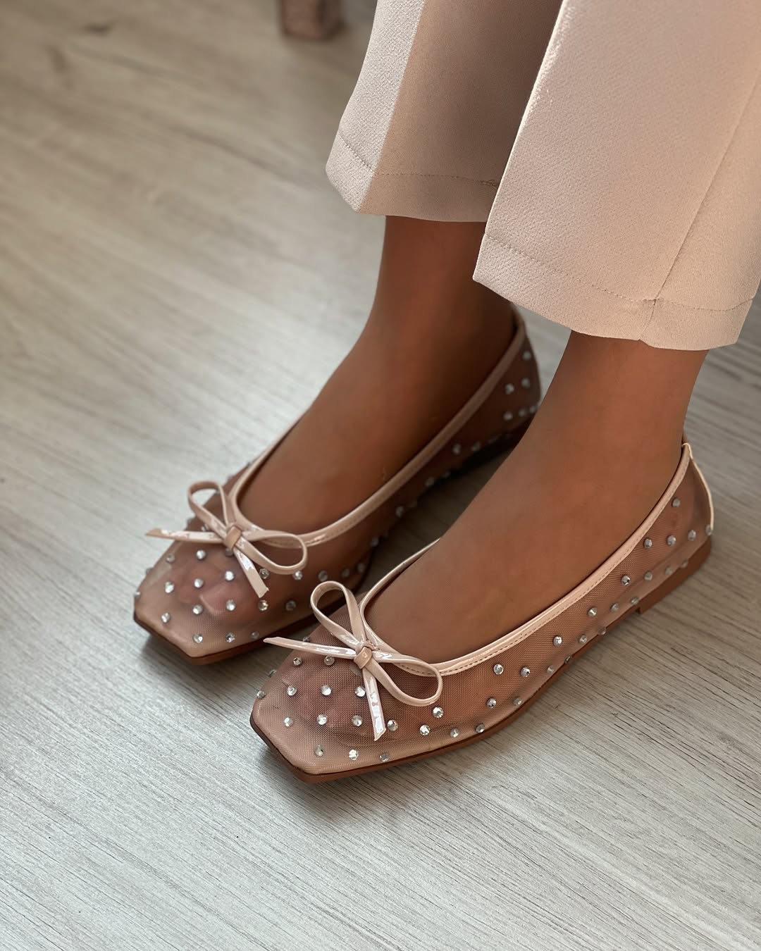 Pearl Rhinestone Mesh Ballet Bow Flats