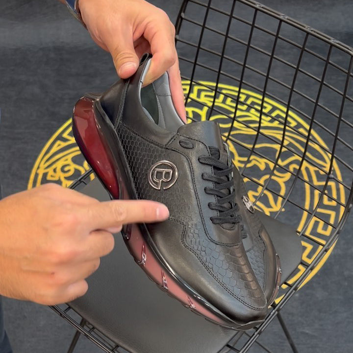 Crocodile pattern height increasing casual shoes