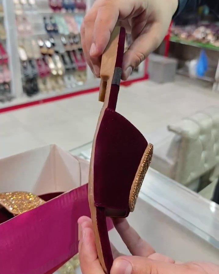 Women's Elegant Suede Flat Slippers