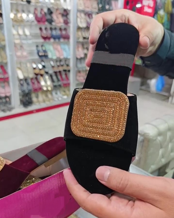 Women's Elegant Suede Flat Slippers