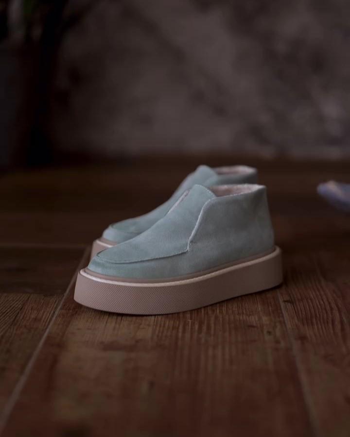 Women's Simple Thick-soled Shoes