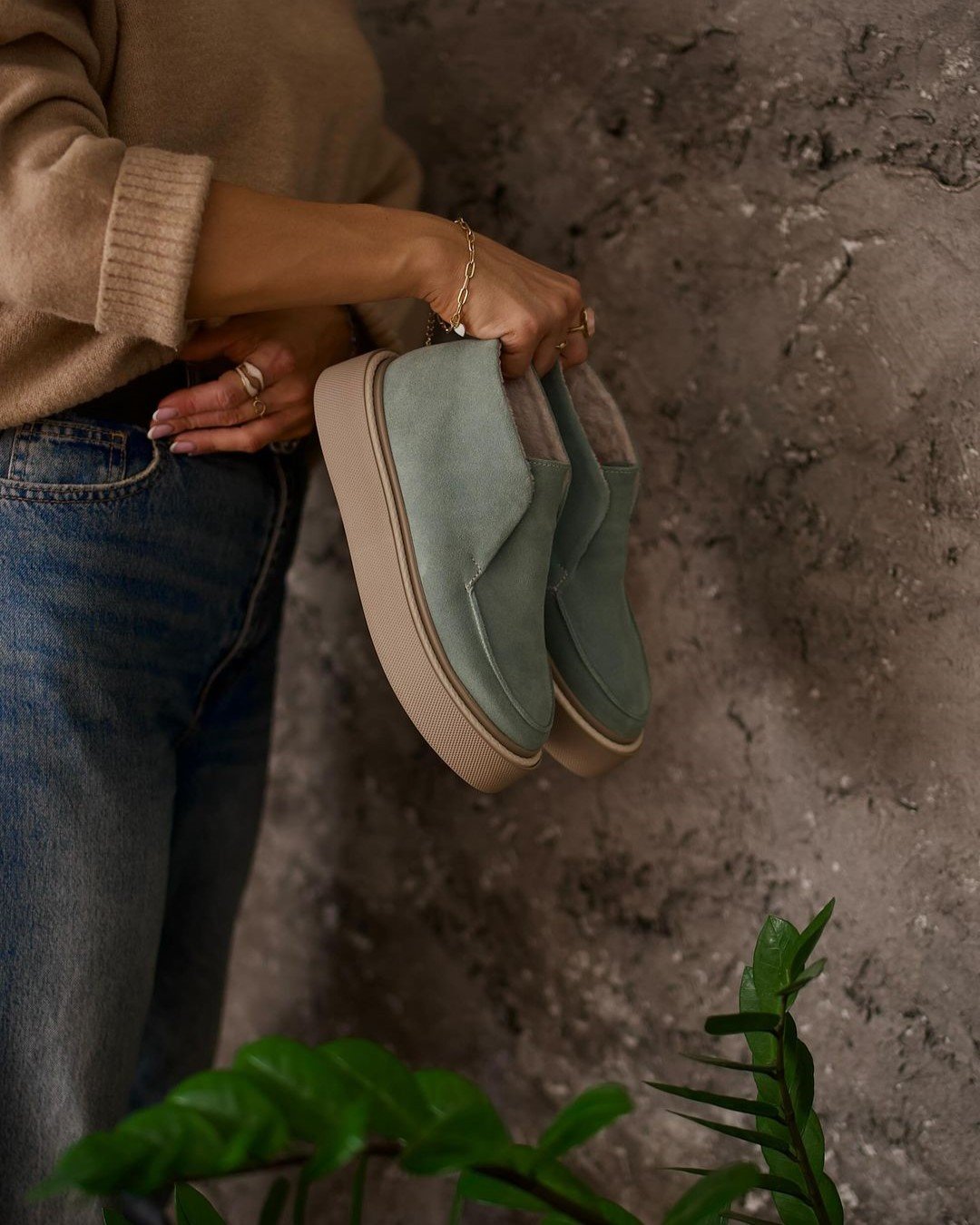 Women's Simple Thick-soled Shoes