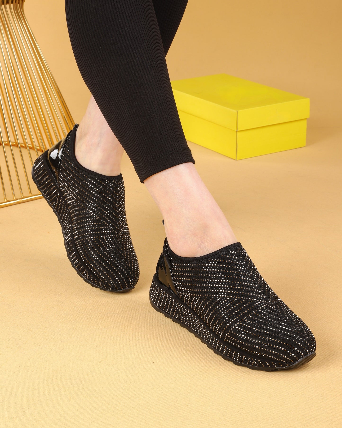 Stylish Full Diamond-encrusted Arch Shoes