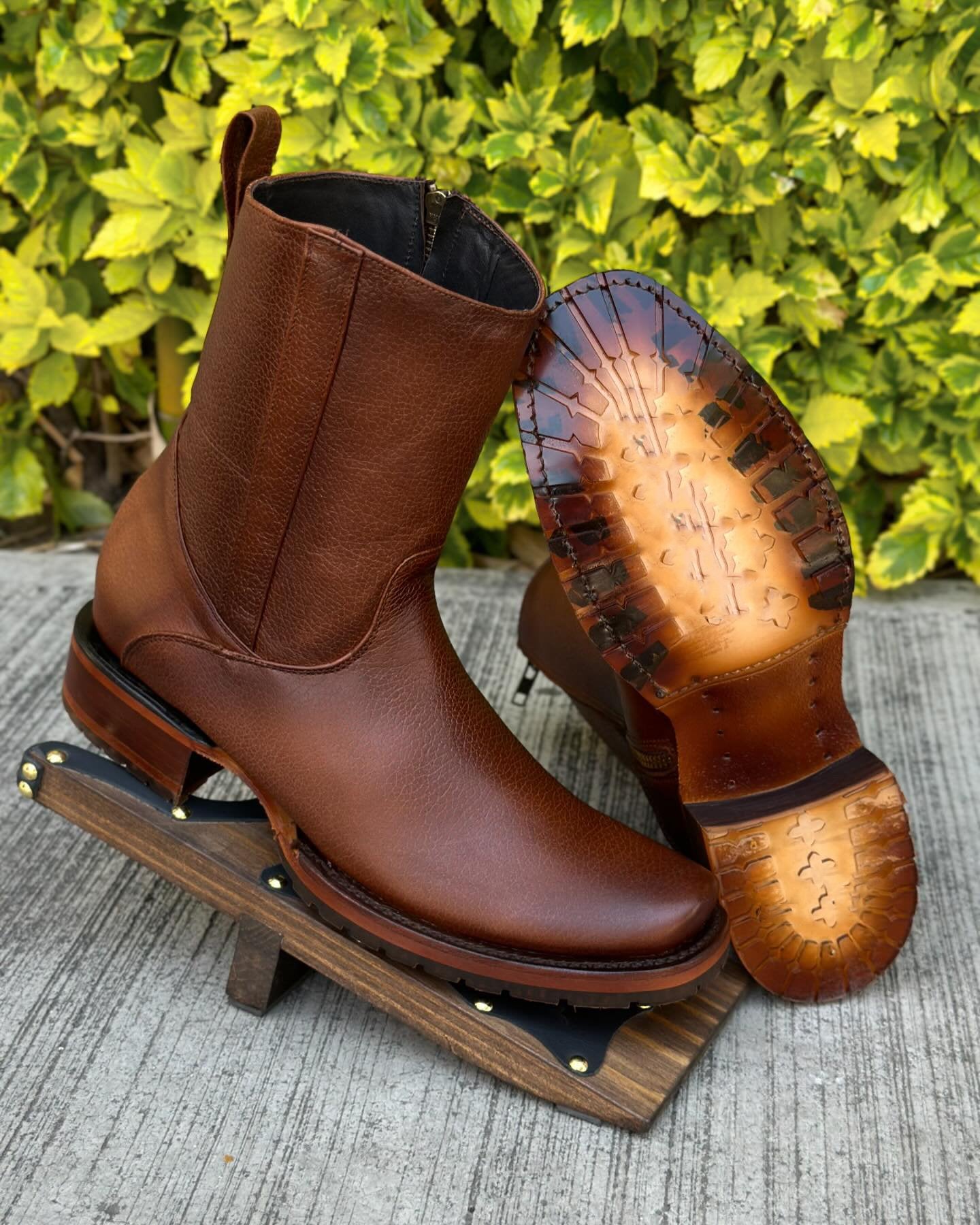 Dubai brandy boots