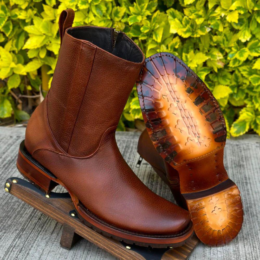 Dubai brandy boots