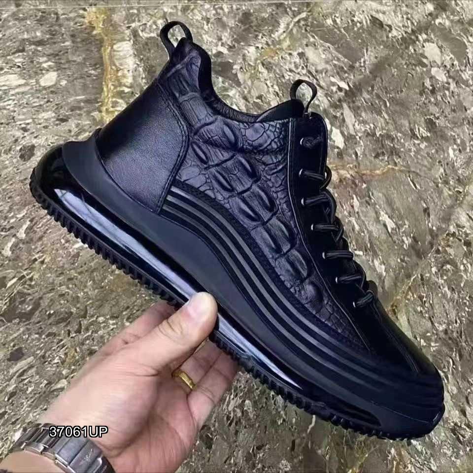 Hundred Textured Crocodile Leather Sneakers