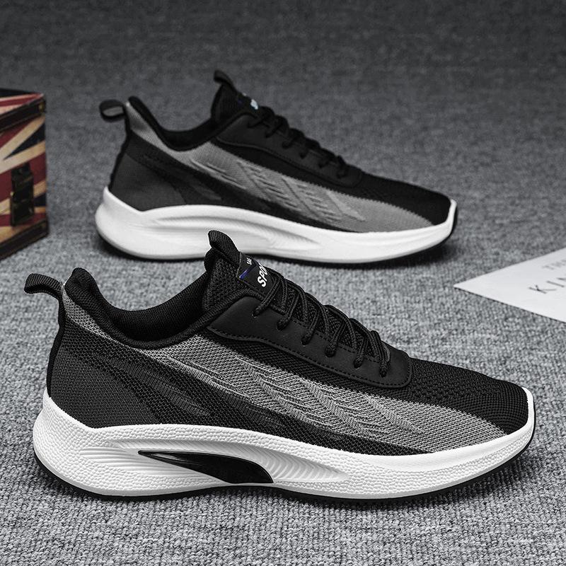 Men‘s summer fly-knit lightweight casual breathable sneakers