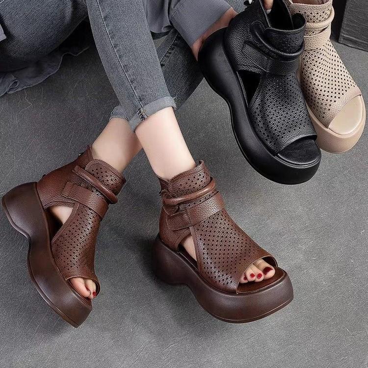 Heightened hollow women's sandals