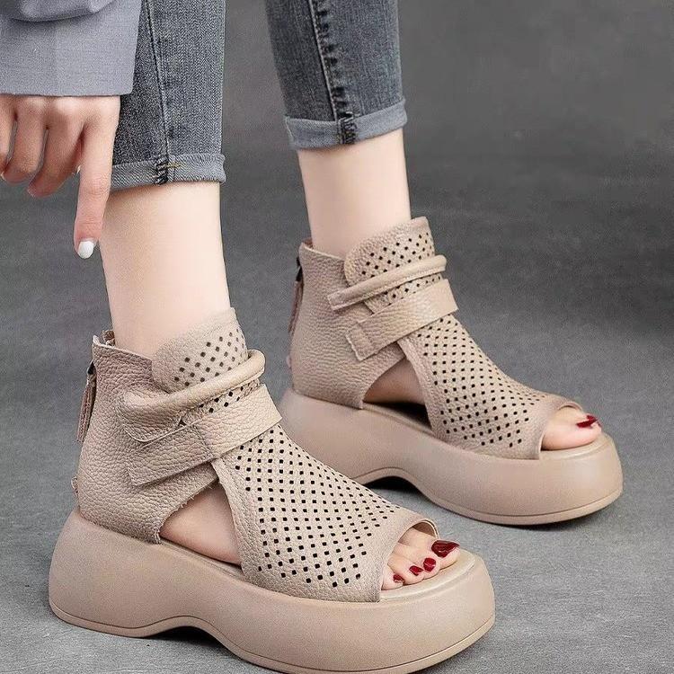 Heightened hollow women's sandals