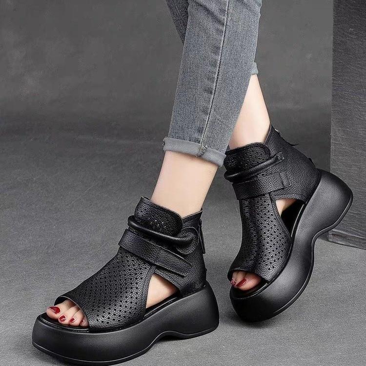 Heightened hollow women's sandals