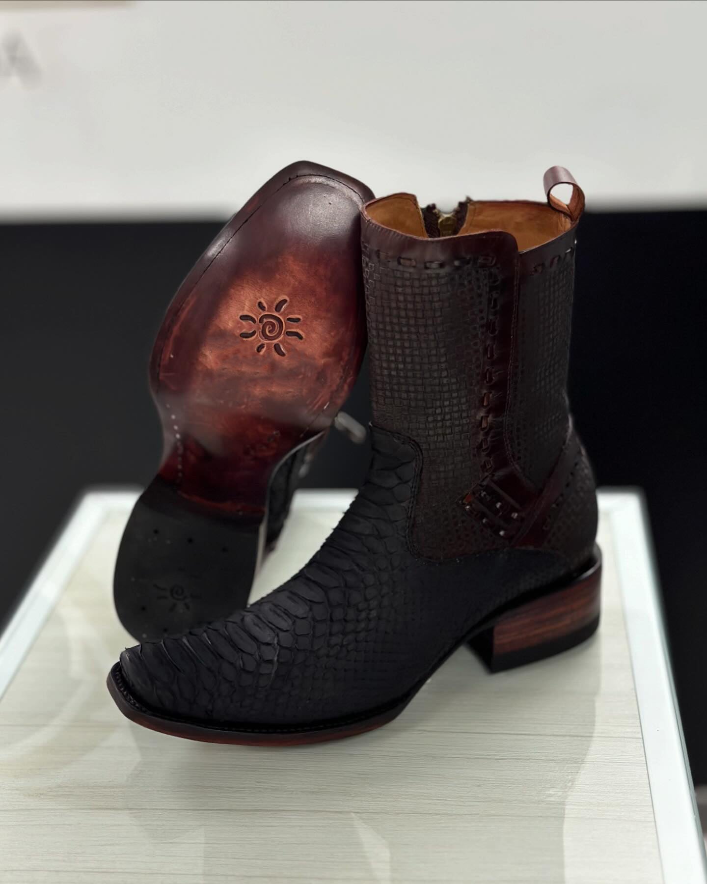 Men‘s Python Viper Skin Gala Design Boots