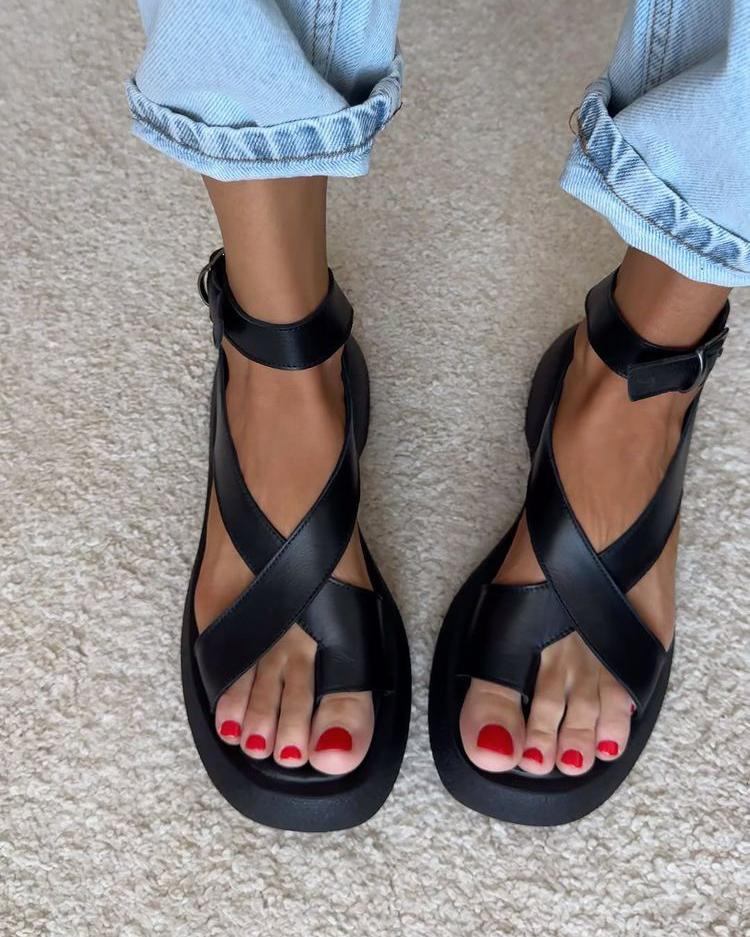 Solid Color Non-Slip Ankle Strap Casual Sandals